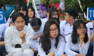 TPHCM tăng chỉ tiêu lớp 10 chuyên sau đơn thư cầu cứu của phụ huynh Trường Trần Đại Nghĩa