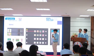 Hệ thống quản lý sức khỏe cho người cao tuổi giành quán quân Cuộc thi Phát triển Ứng dụng sinh viên