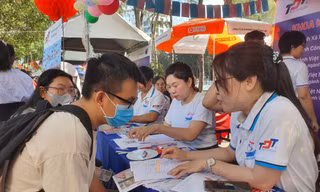 Trường ĐH Tôn Đức Thắng công bố điểm chuẩn trúng tuyển sớm cùng điểm thi năng khiếu