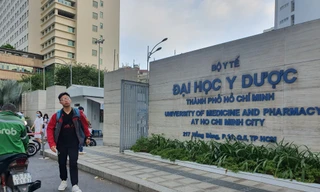 Trường ĐH Y Dược TPHCM: Điểm sàn cao nhất 23,5, học phí tăng gấp đôi 