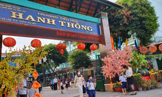 Bếp trưởng trường tiểu học nhận hơn 300 triệu đồng từ nhà cung cấp thực phẩm