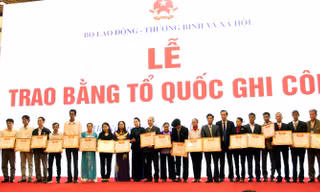 Thêm gần 700 liệt sỹ được trao Bằng Tổ quốc ghi công.