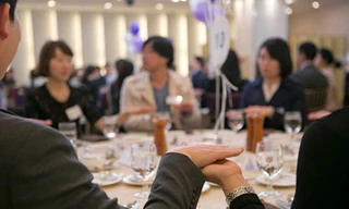 Thanh niên Hàn Quốc vất vả kiếm người yêu