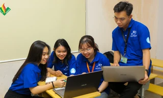 “Radio chiến sĩ” của sinh viên trường ĐH Mở TP. HCM