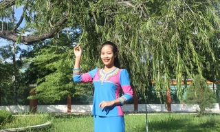 “Bông hoa rừng” vượt khó