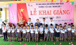 Mang niềm vui đến trẻ em vùng biên giới Tây Nam Bộ