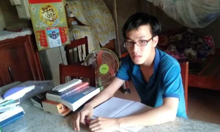 Chàng sinh viên ngành Y không từ bỏ ước mơ