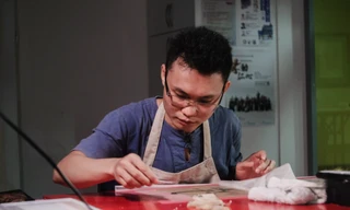 Chàng trai đam mê với bảo tồn và phục chế tư liệu cổ