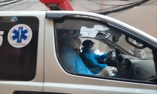 Tìm 'quý ông' từng đi massage có khung giờ với công chứng viên mắc COVID-19