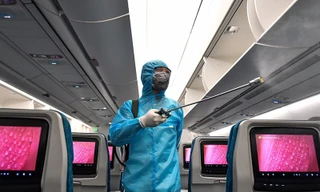 Công an TPHCM khởi tố tiếp viên hàng không Vietnam Airlines làm lây bệnh COVID-19
