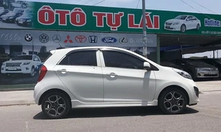 Thuê loạt ô tô đem bán ra nước ngoài, thu lời bất chính hơn 11 tỷ đồng