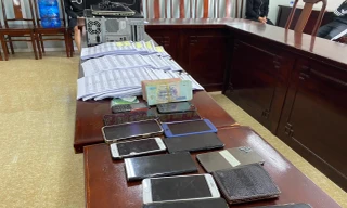 Bắt giữ 8 đối tượng trong đường dây đánh bạc 55 tỷ đồng qua mạng