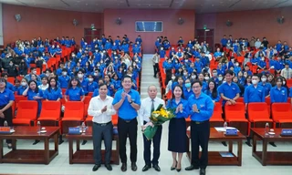 Đoàn kết xây dựng TT-Huế trở thành thành phố trực thuộc Trung ương