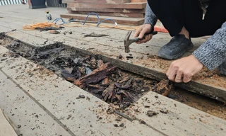 Cầu gỗ lim 64 tỷ đồng tại Huế mục nát được xử lý ra sao?