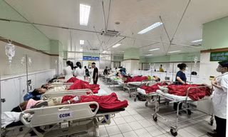 Cập nhật vụ va chạm giữa ô tô khách và xe tải: 27 người nhập viện