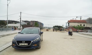 Cận Tết, thông cầu hơn 100 tỷ đồng từng ‘treo’ nhiều năm giữa sông tại Huế