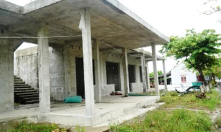 Món quà "của nợ" tại Trường THCS Phong Hiền, TT-Huế, chưa biết đến bao giờ mới được xử lý dứt điểm