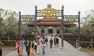 Huế 'chạy đà' đón 110.000 du khách dịp 30/4
