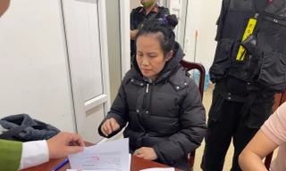 Hé lộ ‘bí mật’ bên trong quán karaoke có mức giá tiền phòng 300.000 đồng/giờ