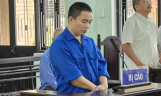 Giáo viên lừa ‘chạy’ trường, chiếm đoạt hơn 2 tỷ đồng để chơi vé số 