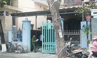 Sập tường ki ốt ở TT-Huế làm 4 người thương vong