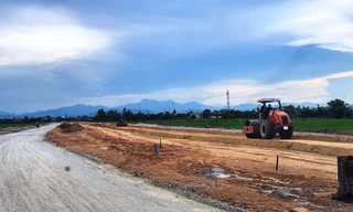 Sau chỉ đạo 'nóng' của chủ tịch tỉnh, công trường đường 200 tỷ... vắng tanh vắng ngắt