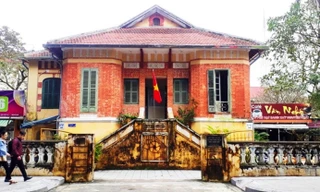 Hé lộ mức chi phí thuê ‘thần đèn’ di dời ngôi biệt thự Pháp cổ ven sông Hương