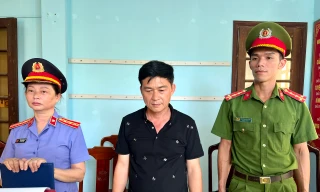 Tạm giam giám đốc tổ chức khai thác trộm 644m3 đá, gây sạt lở nương rẫy 