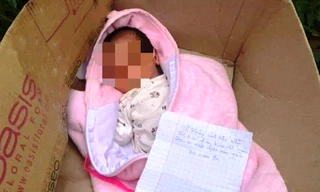 Bé sơ sinh bị bỏ rơi gần lò gạch kèm mẩu giấy ‘ai nhặt được nhờ nuôi giúp'