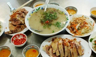 Có gì đặc biệt trong mâm cỗ Tết Đoan Ngọ của người dân Huế?