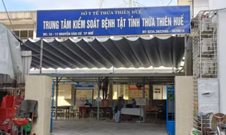 Lãnh đạo CDC TT-Huế khẳng định, không có tiêu cực, khuất tất, vi phạm trong việc mua sản phẩm của Cty Việt Á. Ảnh: CTV