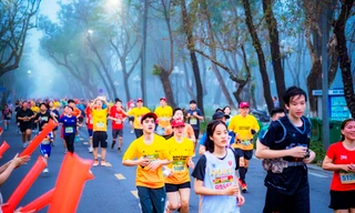 Cùng giới trẻ chạy qua vùng Di sản Huế