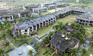 Tan hoang dự án du lịch triệu đô bên vịnh Lăng Cô 