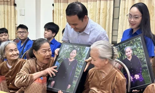 Tuổi trẻ Huế tri ân người có công, hướng về cội nguồn lịch sử