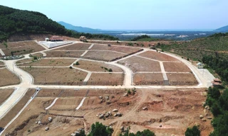 Thừa Thiên-Huế: Dự án nghĩa trang 40 tỷ dở dang bên đèo núi