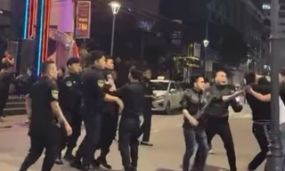 Tạm giữ 7 đối tượng ‘đại náo’ trước quán nhậu tại Huế