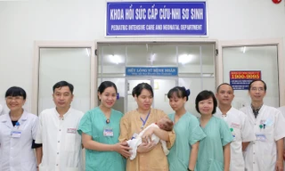 Liên tục lọc máu trong 68 giờ cứu trẻ sơ sinh nguy kịch do nhiễm trùng máu