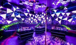 TT-Huế nới lỏng thêm các biện pháp phòng dịch, cho mở lại karaoke, massage