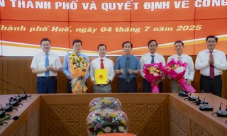 Huế bổ nhiệm 10 cán bộ chủ chốt, thành lập các BQL Dự án đầu tư xây dựng