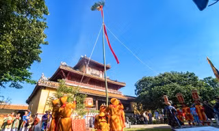 Tái hiện lễ dựng nêu của triều đình nhà Nguyễn