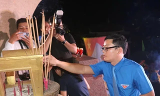 Tuổi trẻ TT-Huế tri ân Anh hùng liệt sĩ