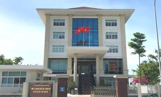 Trả thưởng cho người thắng kiện vụ vé số trúng giải đặc biệt 2 tỷ bị rách