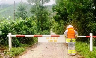 TT-Huế phát cảnh báo khẩn ứng phó thời tiết nguy hiểm