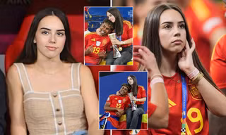 Thần đồng Tây Ban Nha gây sốt khi cùng bạn gái ăn mừng chức vô địch EURO