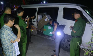 Trong vòng 20 phút, bắt 3 vụ vận chuyển hàng lậu trên quốc lộ 