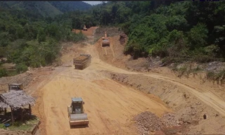 Đường nối 2 tuyến đường Hồ Chí Minh chậm tiến độ vì 'vướng' giải phóng mặt bằng