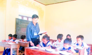  Loay hoay xử lý nơi thừa, chỗ thiếu giáo viên ở Quảng Trị