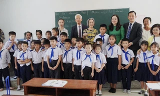 Quảng Trị biệt phái giáo viên sang Lào giảng dạy tiếng Việt