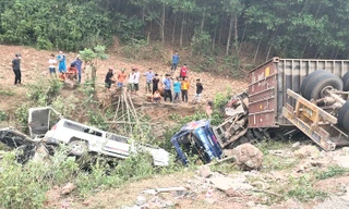 Hiện trường vụ đâm xe liên hoàn.