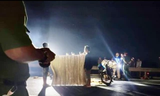 Hai người đi xe máy tử vong tại chỗ sau va chạm